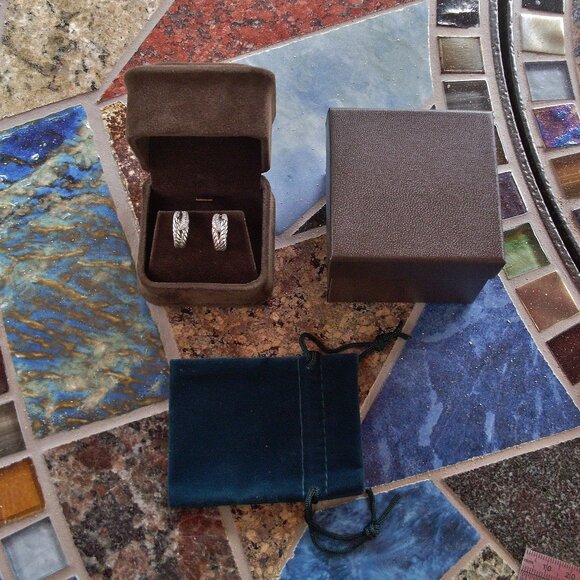 Retired David Yurman Labyrinth Diamond Hoop Earrings - 14K/925 - DY Backs - Picture 2 of 9